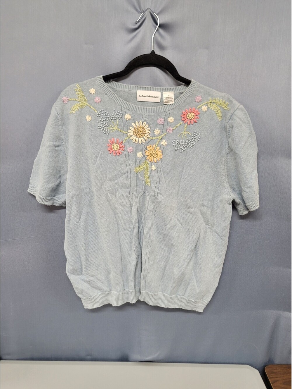 VTG Alfred Dunner Embroidered Floral Beaded Pastel Blue Pullover L